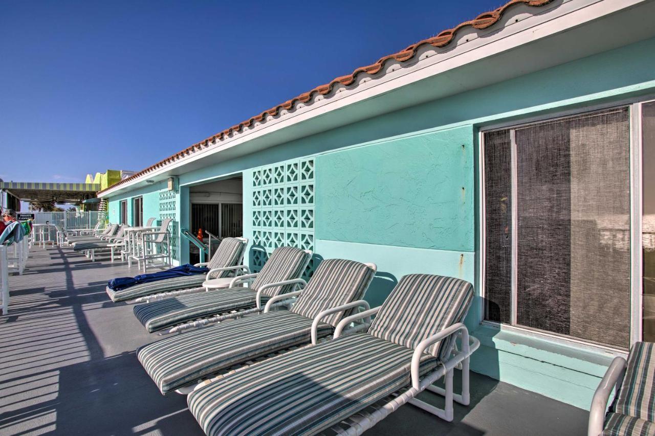 Tropical Pass-A-Grille Gem With Direct Beach Access! Сейнт Пийт Бийч Екстериор снимка